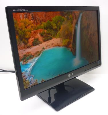 Монитор 18.5" LG E1941S-BN 1366x768 (16:9), TN, LED, 250 кд/м2, 1000:1, 5 мс, 170°/160°, VGA