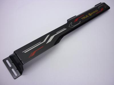 Дополнительный крепеж видеокарты GeForce RTX позволяет закрепить провисающую часть тяжелой платы чтобы защитить слот PCI-E на материнской плате